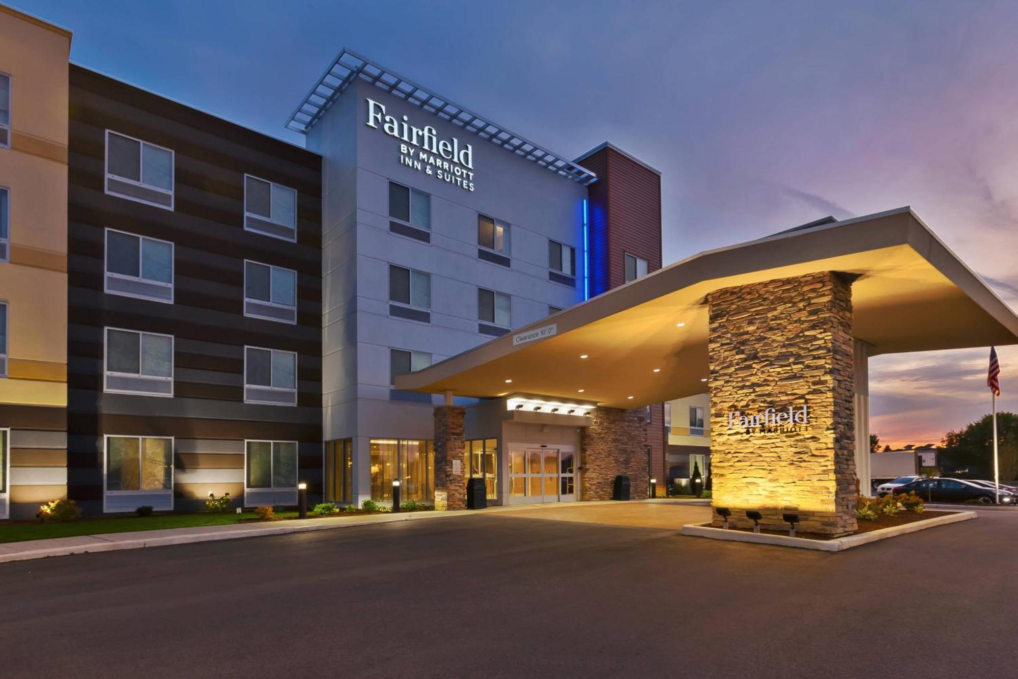Fairfield Inn & Suites By Marriott Гошен Екстер'єр фото
