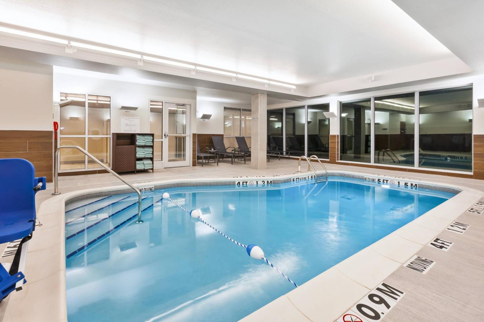 Fairfield Inn & Suites By Marriott Гошен Екстер'єр фото